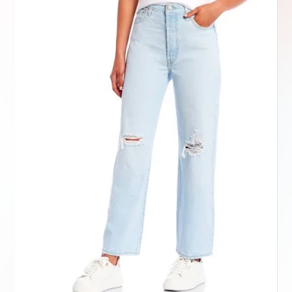 Levi's Women's Jeans - Picture 1 of 8